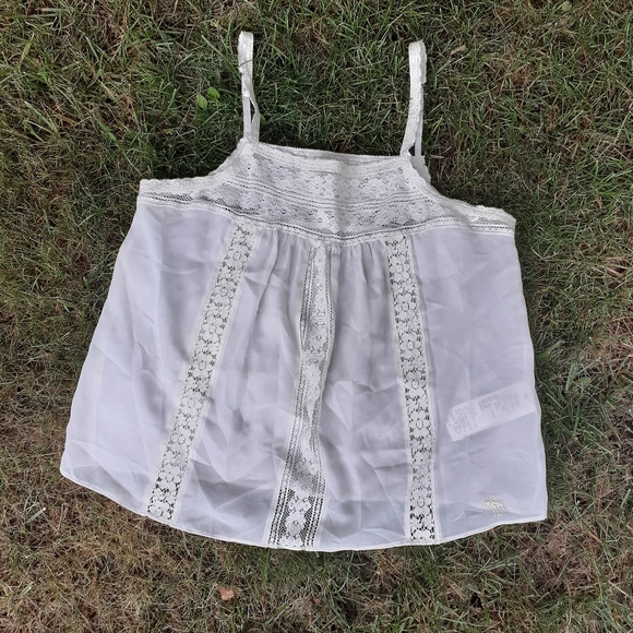 Sheer Apron Lace Tank - Picture 1 of 12